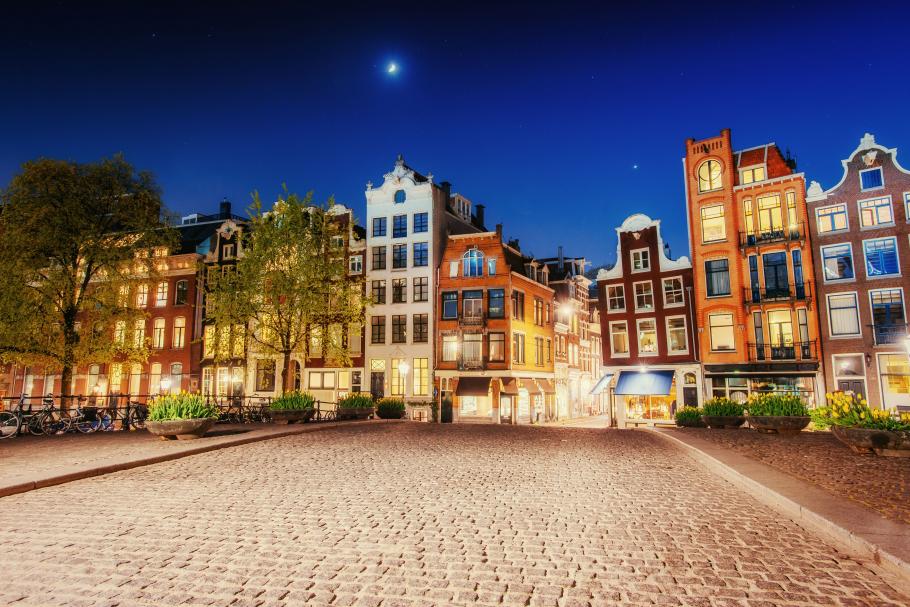 Amsterdam by night